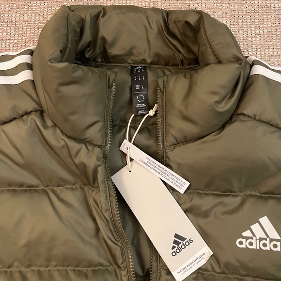 Adidas vest - Picture 3 of 3